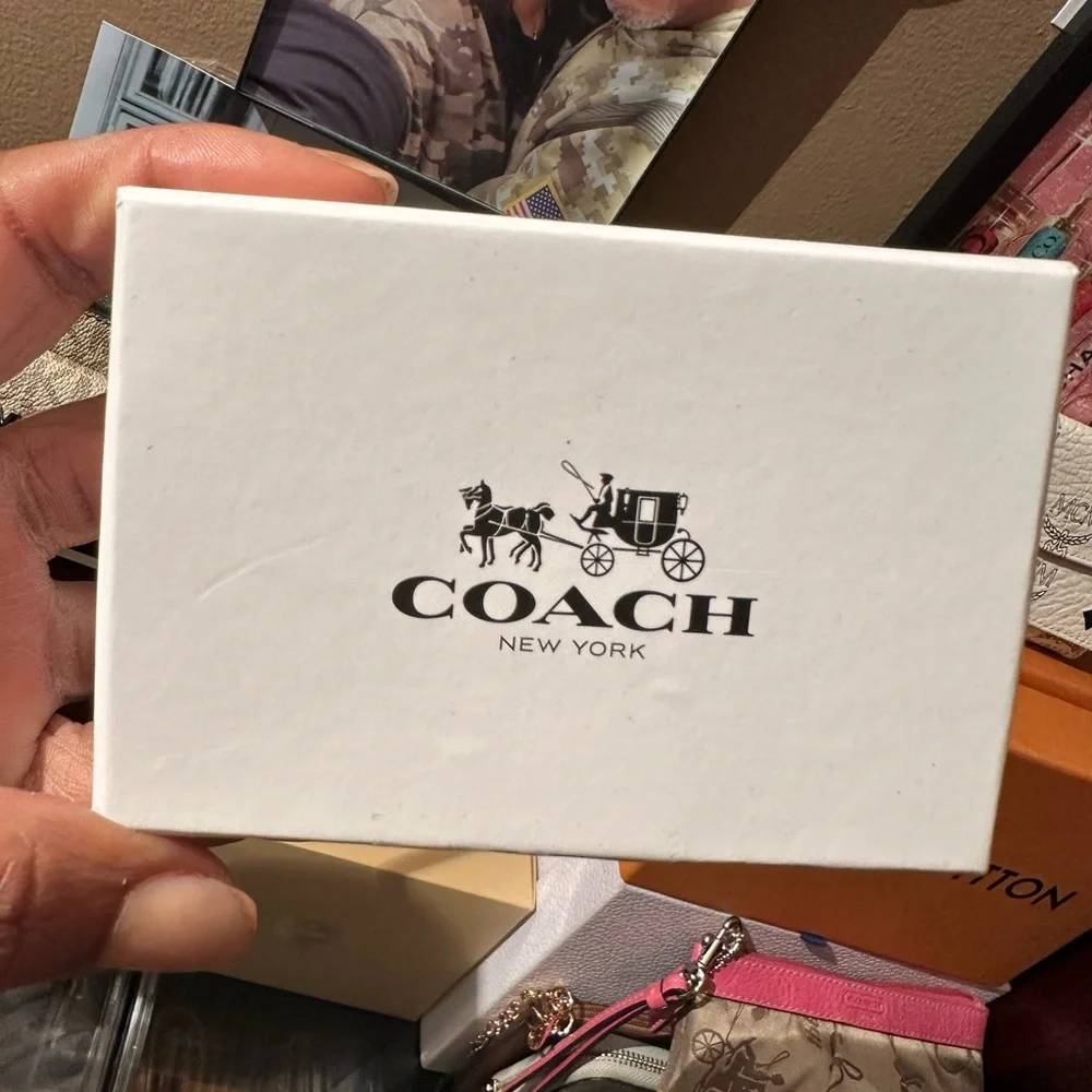 SOLD 🎒🎒Coach Cherry Bag Charm with Box - Picture 9 of 9